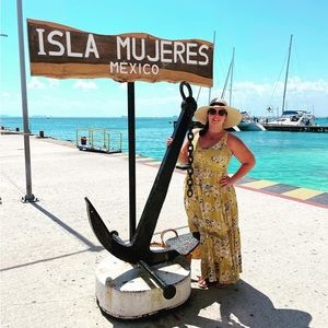 Meet your Posher, Annie